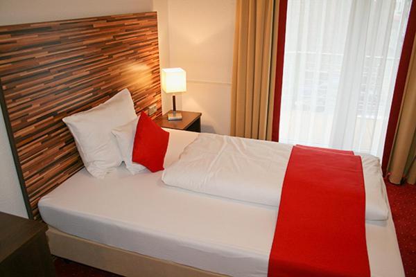 Hib Hotel In Baesweiler Ngoại thất bức ảnh