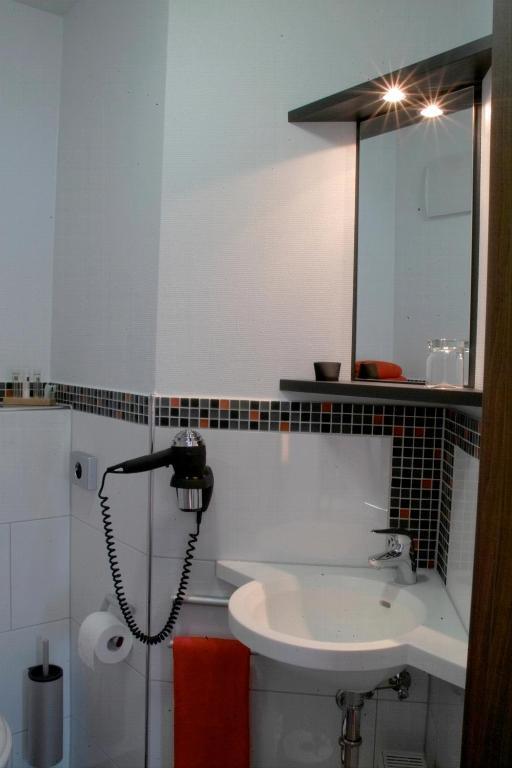 Hib Hotel In Baesweiler Ngoại thất bức ảnh